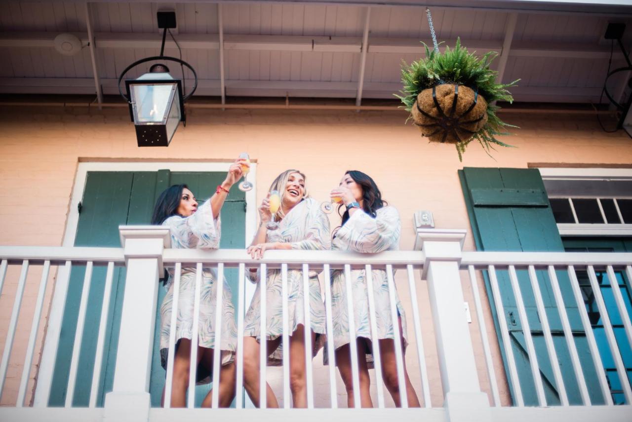 Royal Frenchmen Hotel And Bar New Orleans Exterior photo