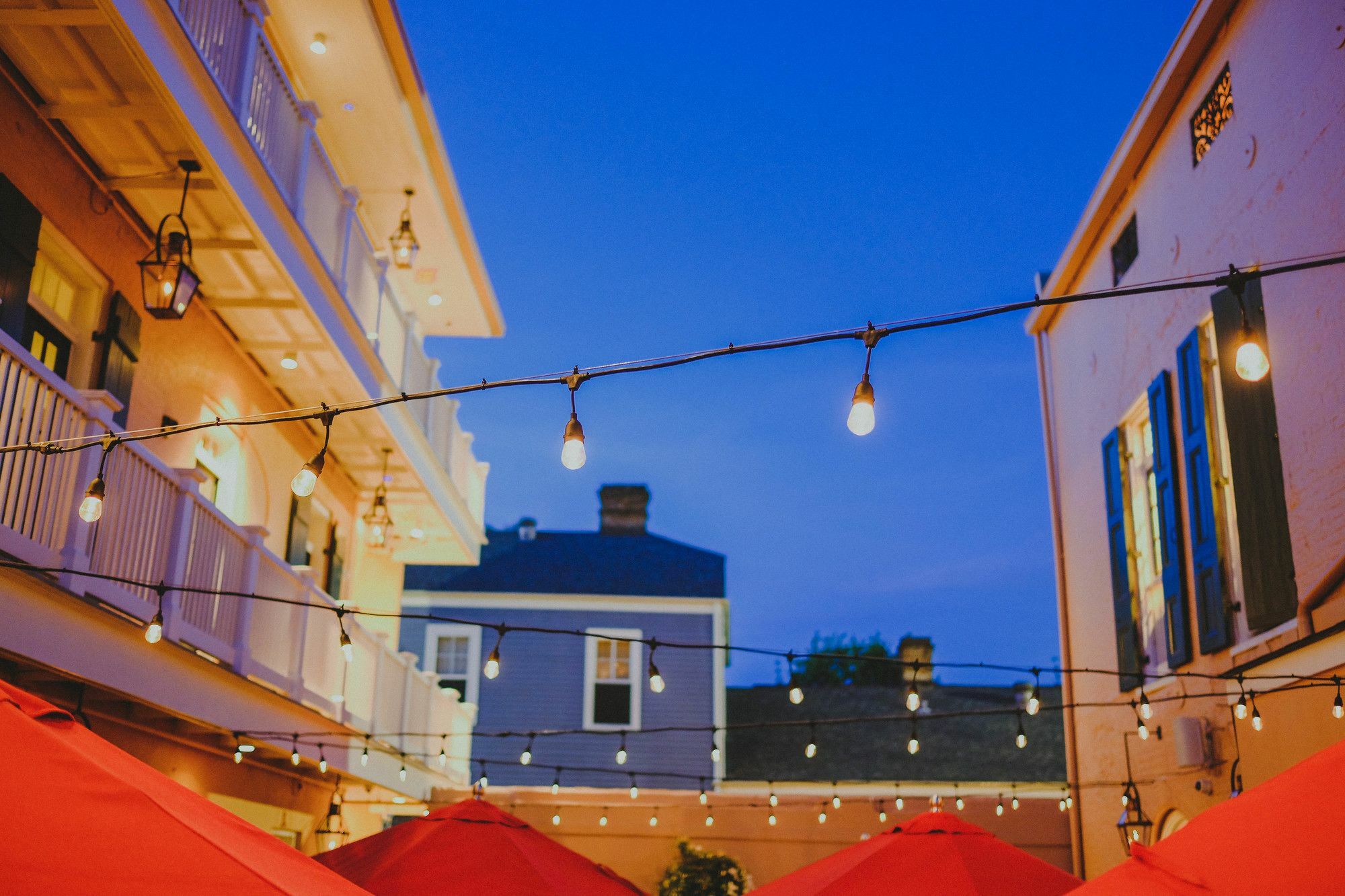 Royal Frenchmen Hotel And Bar New Orleans Exterior photo